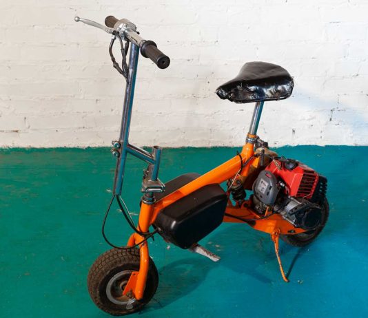 Мопед з бензопили Мопед з бензопили